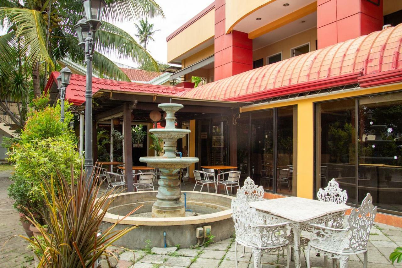 Golden Belle Apartelle And Suites Davao City Exteriér fotografie